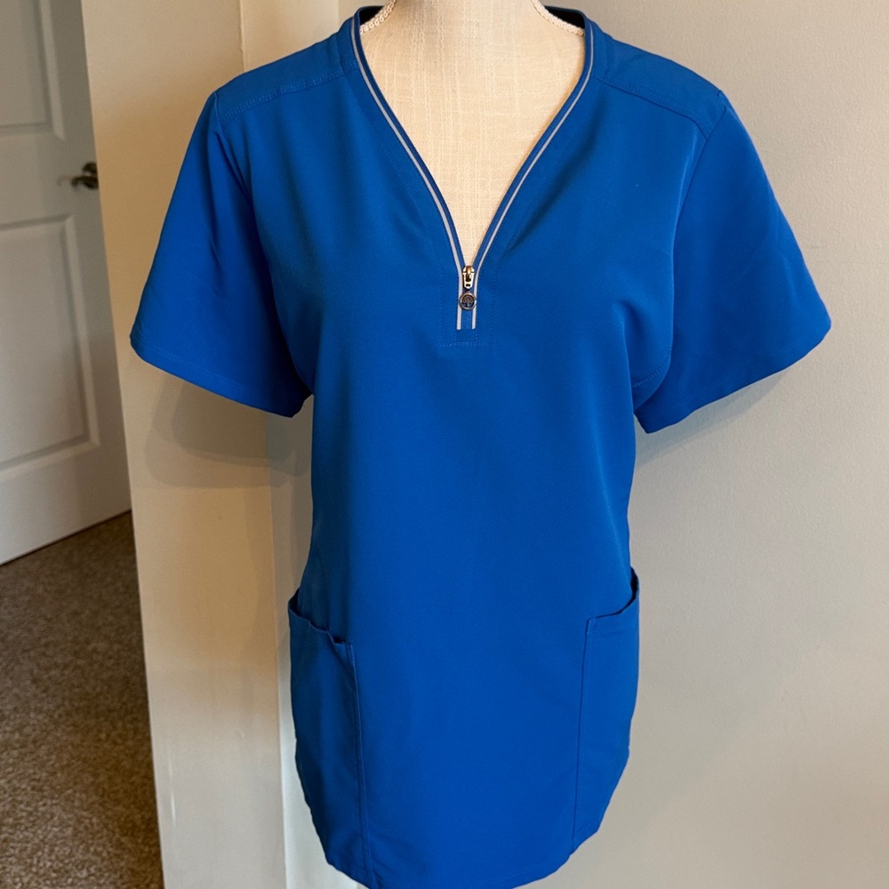 HEALING HANDS Women’s SCRUB SET